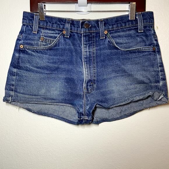 Vintage Levi's Orange Tab 517 Shorts High Rise Whiskering Medium Wash Blue 33" - Picture 4 of 4